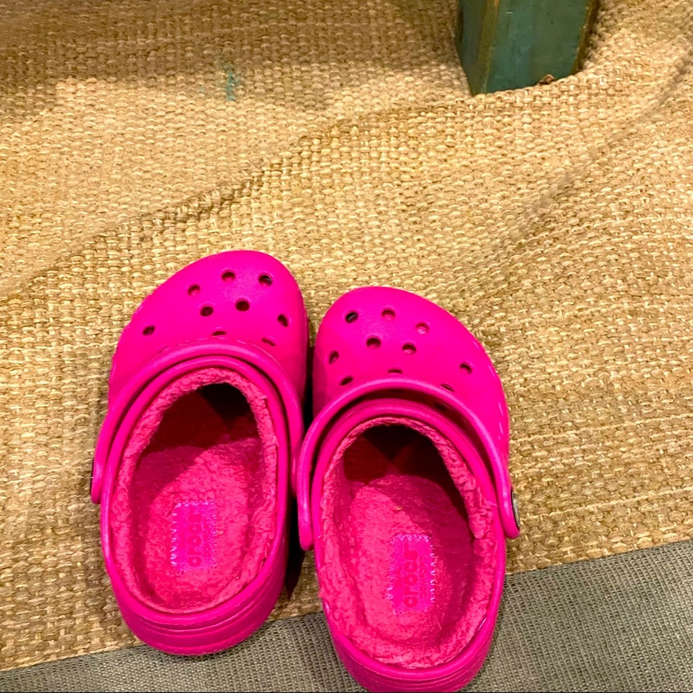 Size 9 crocs. Gently worn
